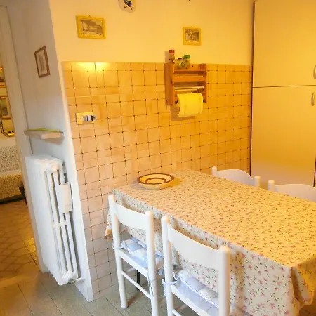 Maddalena House * 바레나